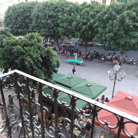 Onlyrooms III - Piazza Jenne Cagliari Ngoại thất bức ảnh