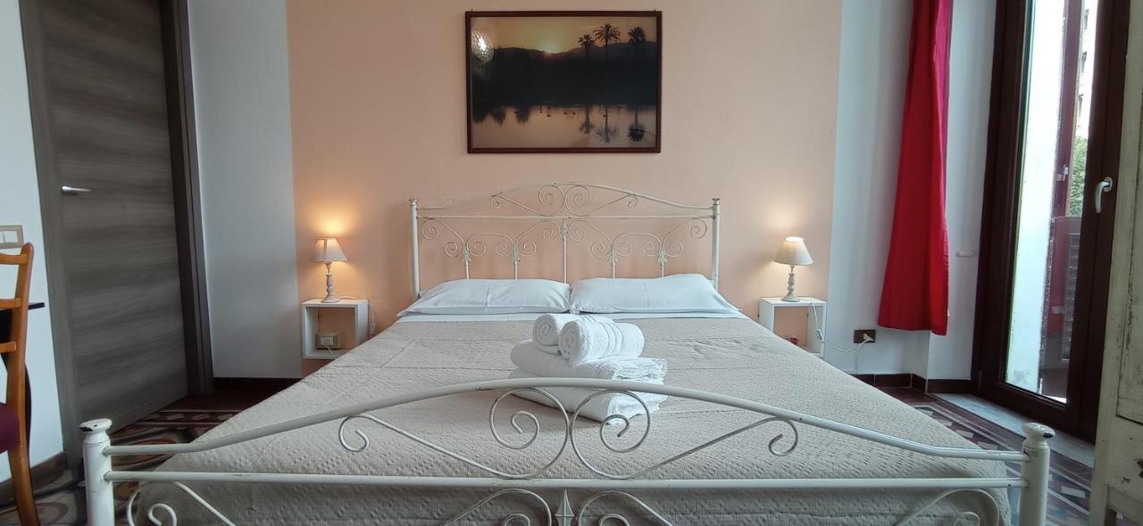 Onlyrooms III - Piazza Jenne Cagliari Ngoại thất bức ảnh