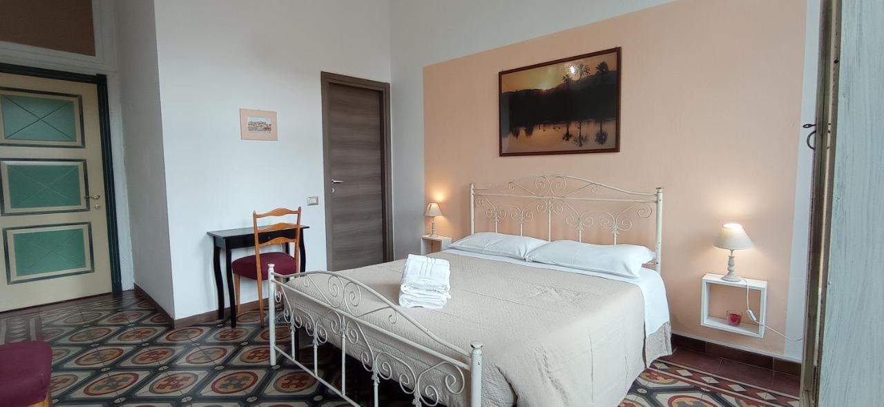 Onlyrooms III - Piazza Jenne Cagliari Ngoại thất bức ảnh