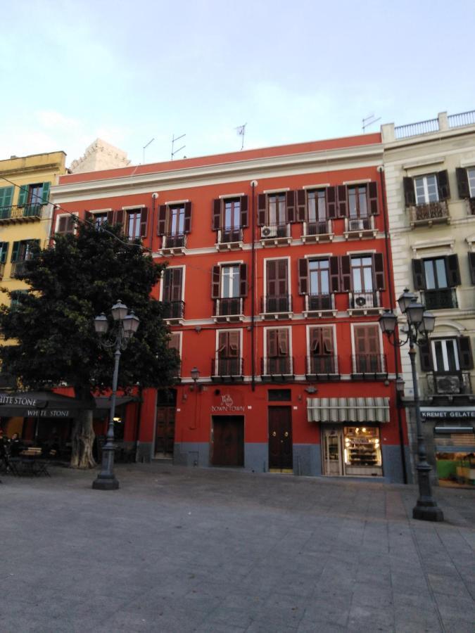 Onlyrooms III - Piazza Jenne Cagliari Ngoại thất bức ảnh