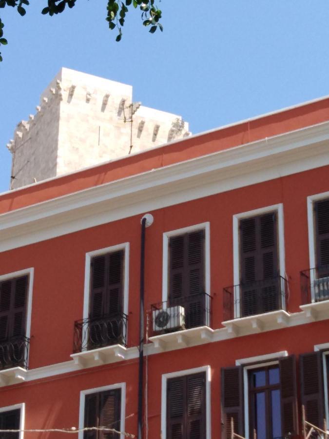 Onlyrooms III - Piazza Jenne Cagliari Ngoại thất bức ảnh