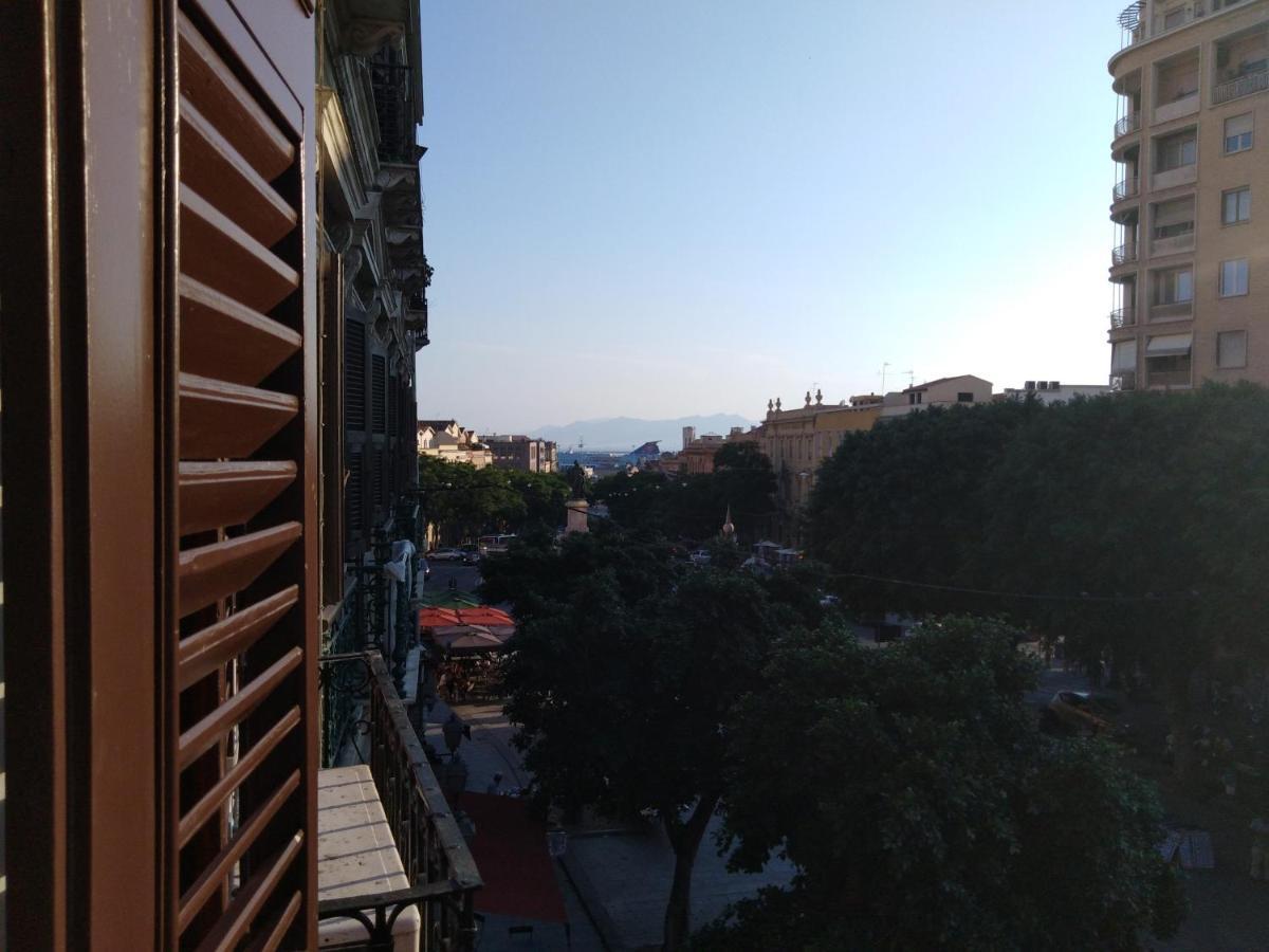 Onlyrooms III - Piazza Jenne Cagliari Ngoại thất bức ảnh
